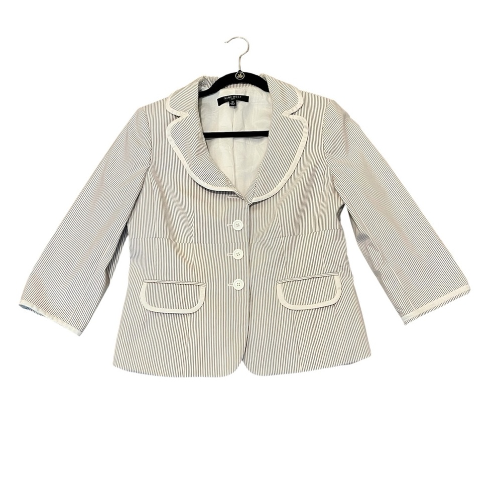 2 Piece Nine West Suite Pin-Striped Tan Cream Women's Blazer & Skirt Size: 10 - Picture 2 of 10